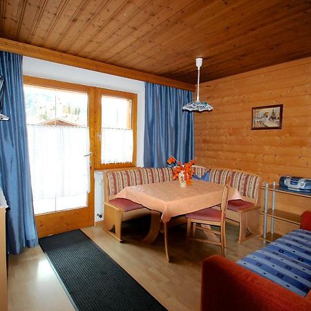 Ferienwohnung Tschiderer 라디스 외부 사진